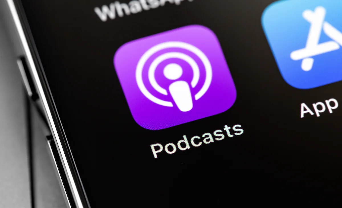 Apple Agrees to Deal for Team and Tech From Audio Startup Huxe