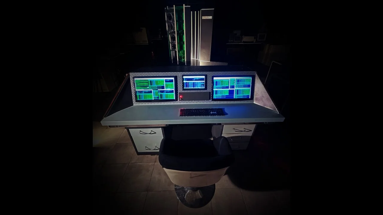 Réplica de un Supercomputador Cray-1 con 30 Mac Mini - YouTube