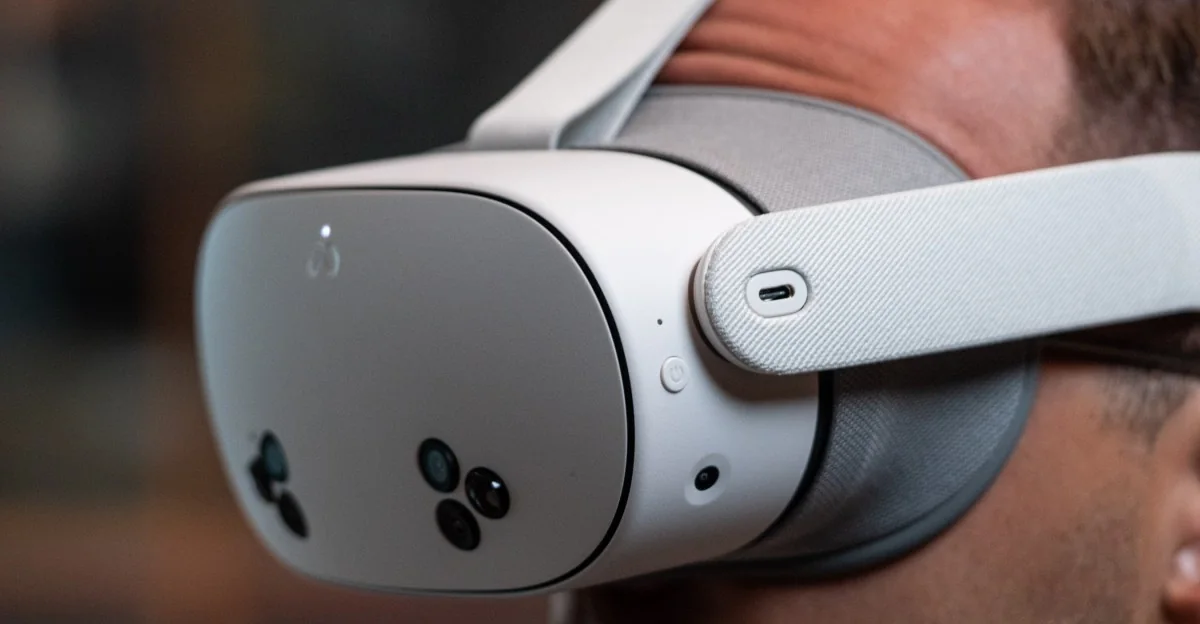 Meta Quest 3S VR Headset Receives Rare Discount for October Sale