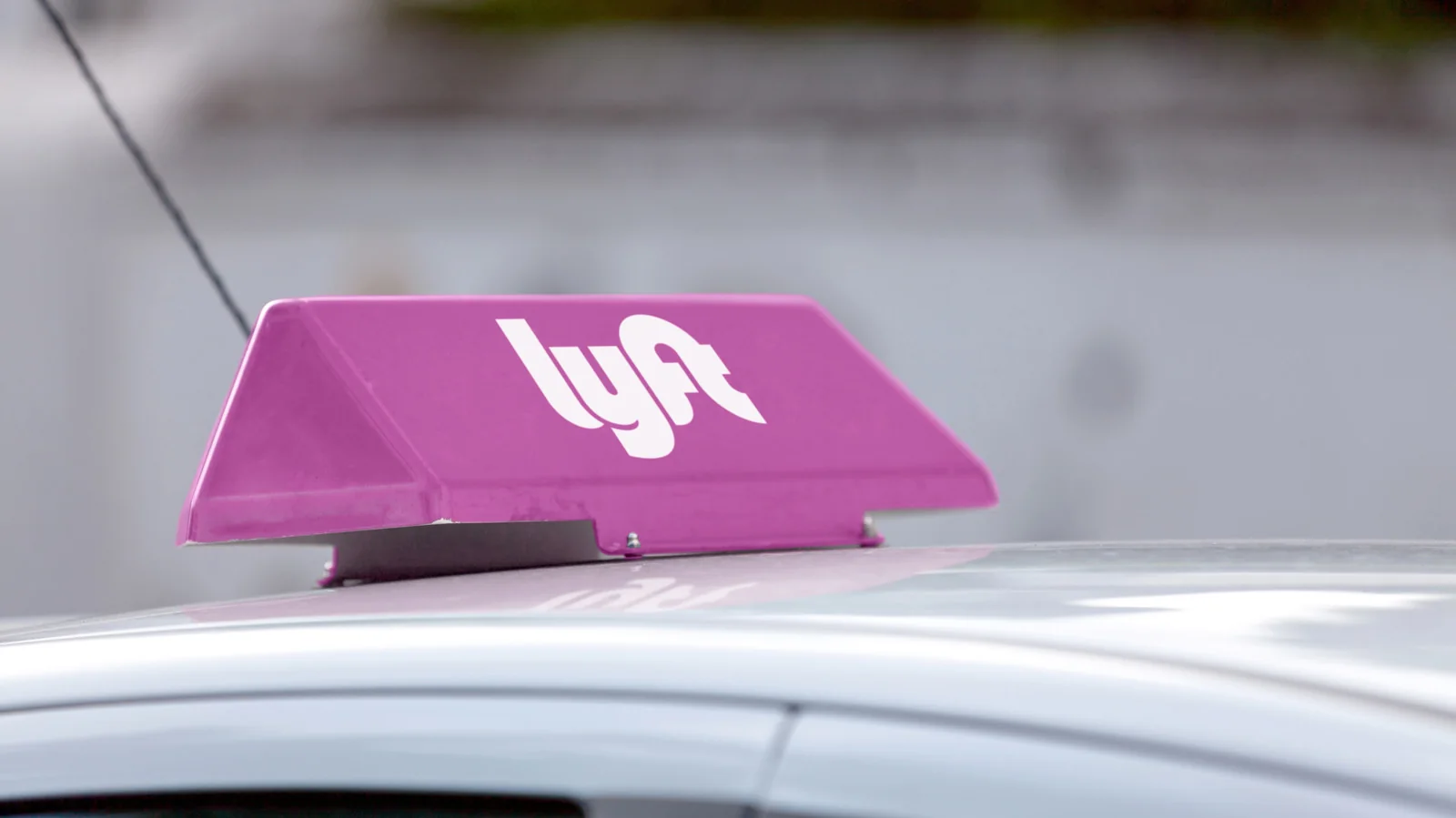 Lyft to Pay $272.5 Million in Worker Classification Settlement
