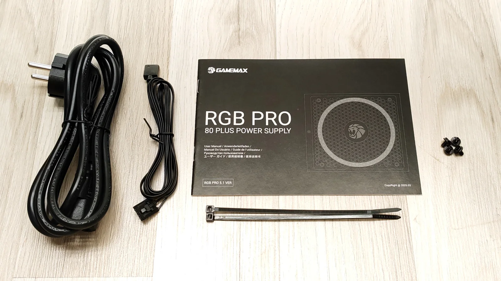 Gamemax RGB PRO 750G