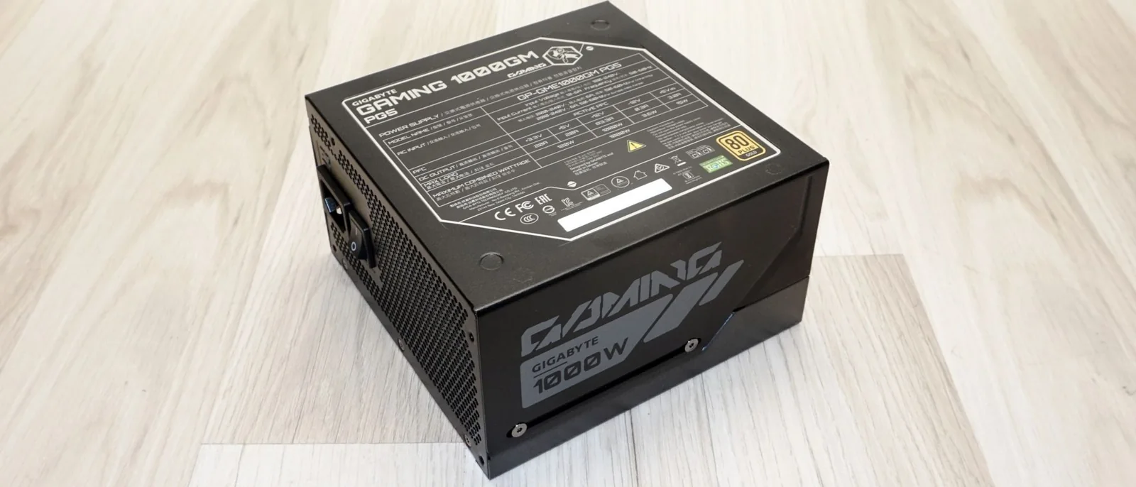 Gigabyte Gaming 1000GM PG5 Power Supply Review: Platinum Efficiency and T-Guard Protection