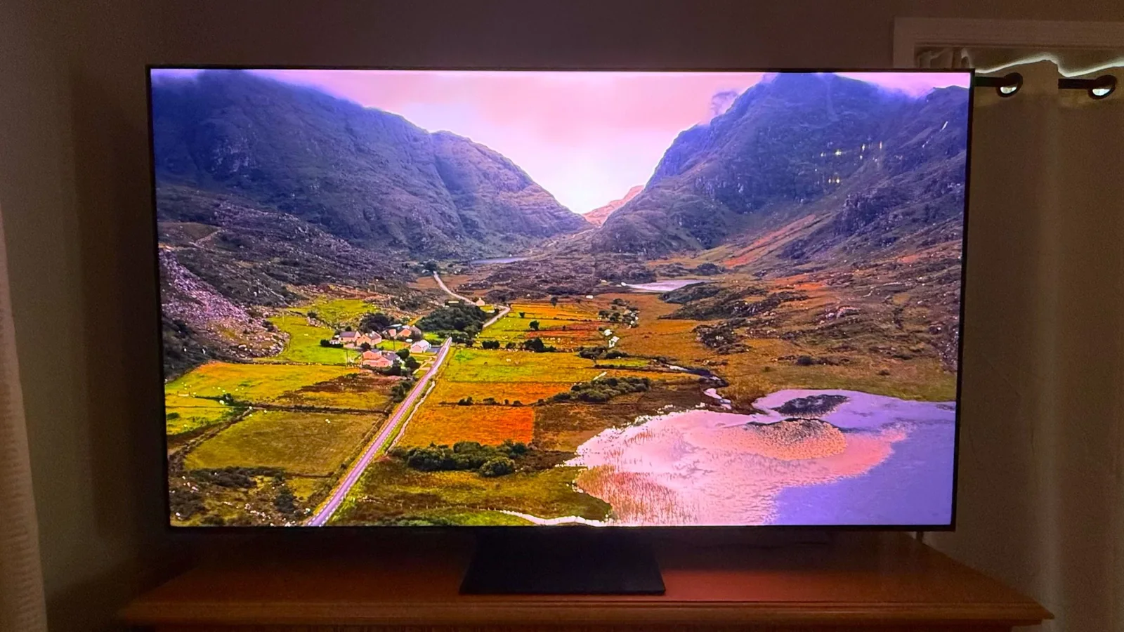 TCL QM7L Review: An Almost Premium Mini-LED TV at Mid-Range Prices