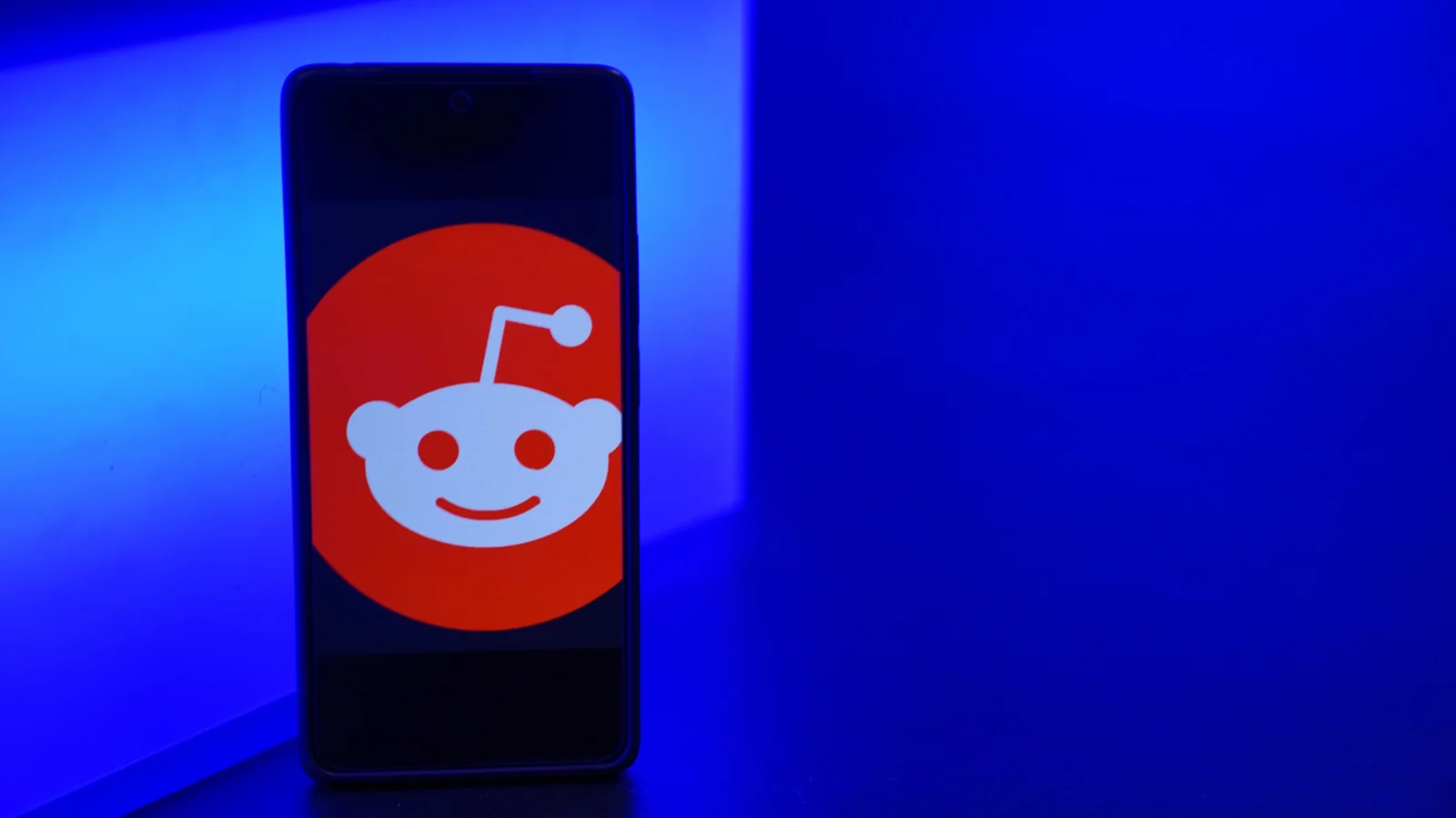 Reddit Tightens Access to Old Reddit, Ends RSS Support