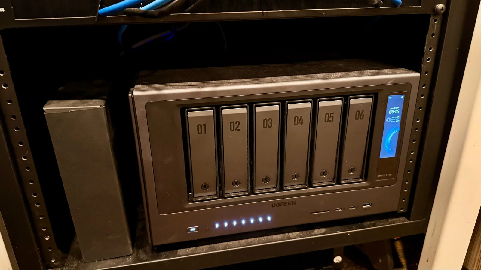 Ugreen NASync IDX6011 Pro Review: Power and AI Storage