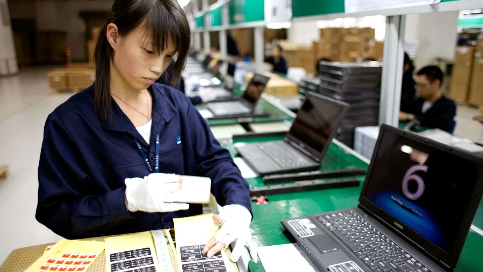 AI Component Costs Push Major PC Makers Back to Chinese Manufacturers
