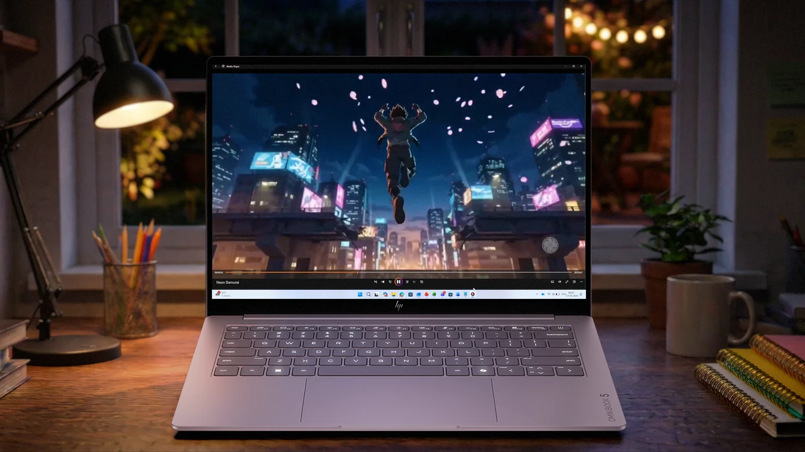 HP Launches OmniBook 5 Laptop With Wildcat Lake and OLED Displays