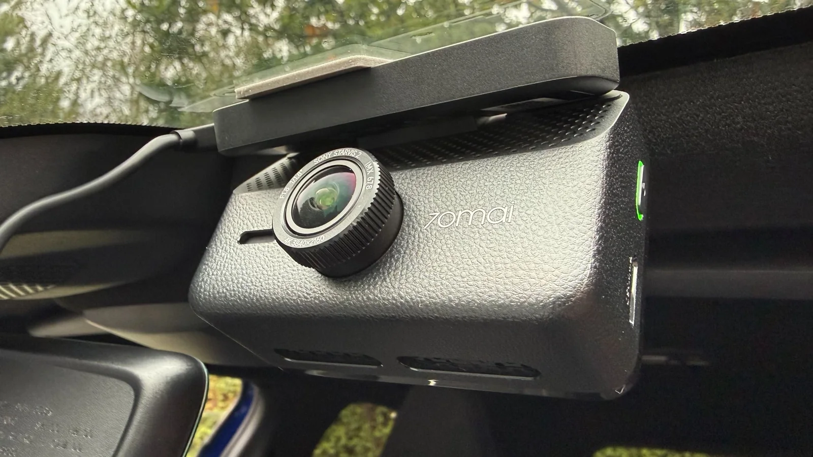 70mai 4K A900 Ultra Dash Cam Review: Potent Dual-Camera Performance
