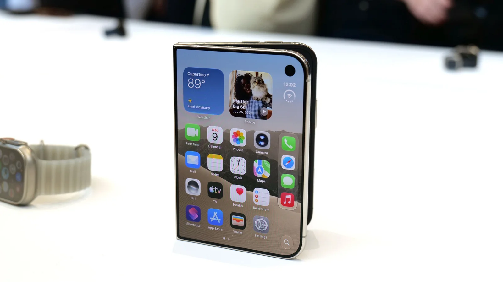Apple Prepares Diagnostic Tech for Unopened iPhone Returns