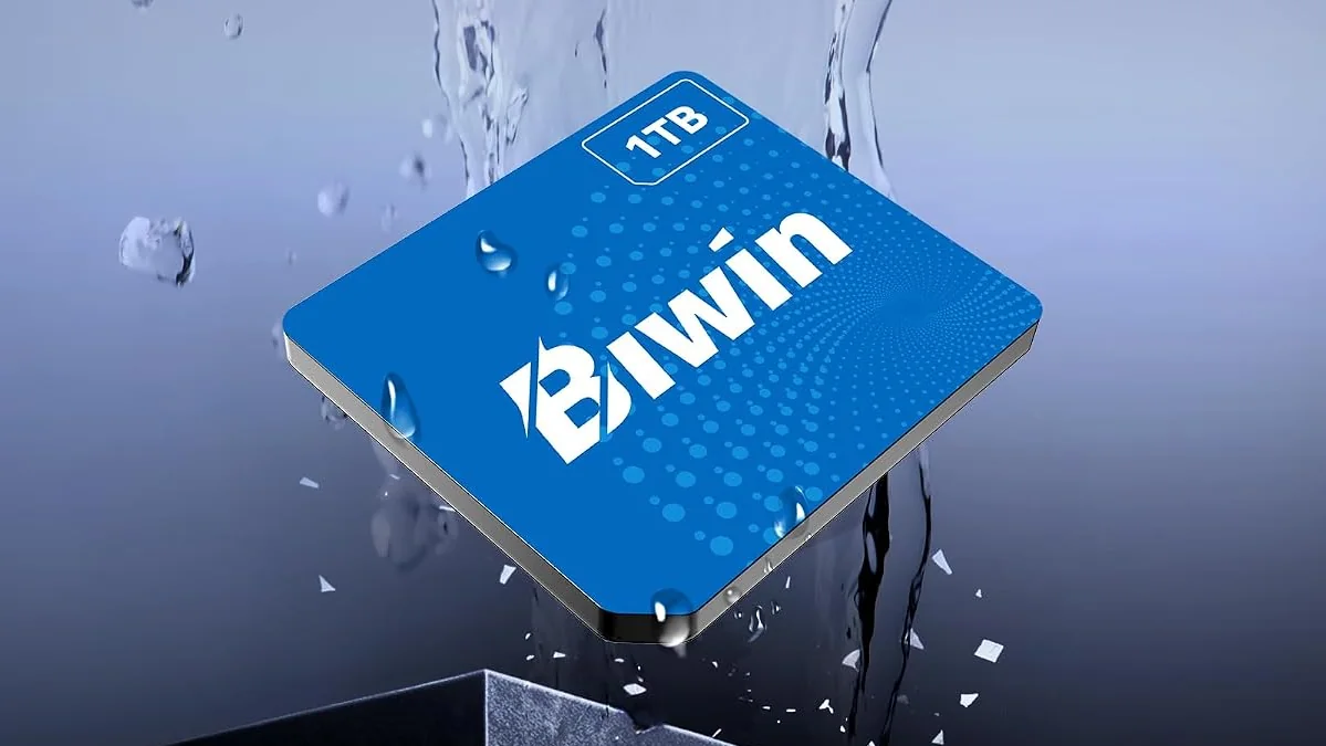 BiWin's CL 100 Mini SSD Brings NVMe Speeds to Handheld Consoles