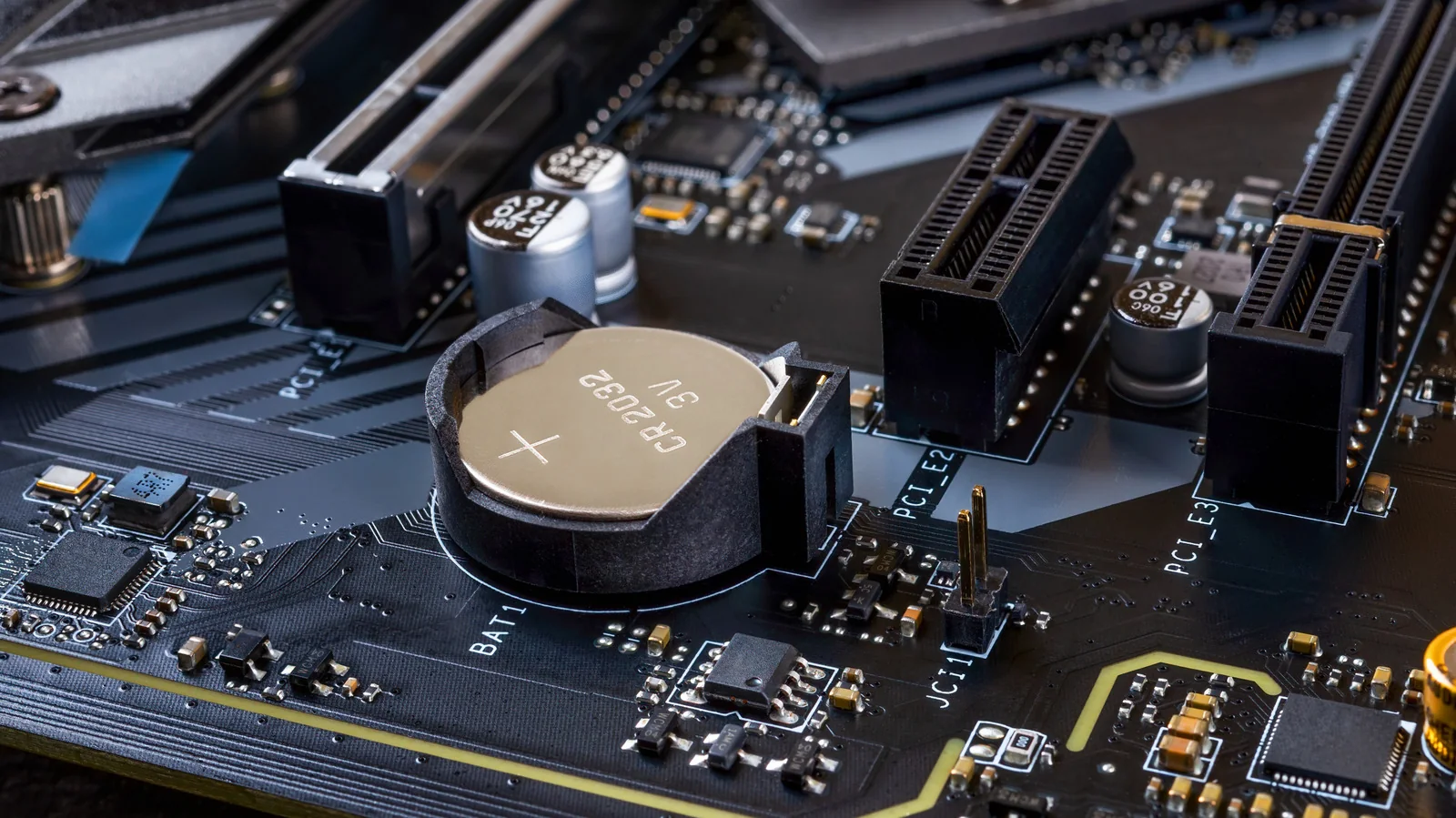 What Happens When Your PC CMOS Battery Dies and How to Fix It