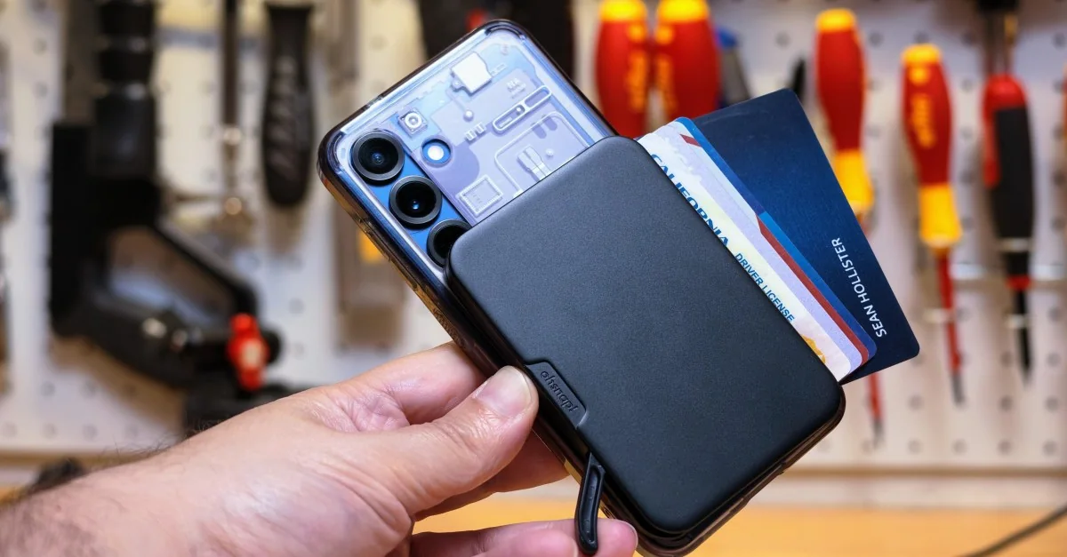OhSnap Wallet 2 Review: Clever Modular Design Meets High Price