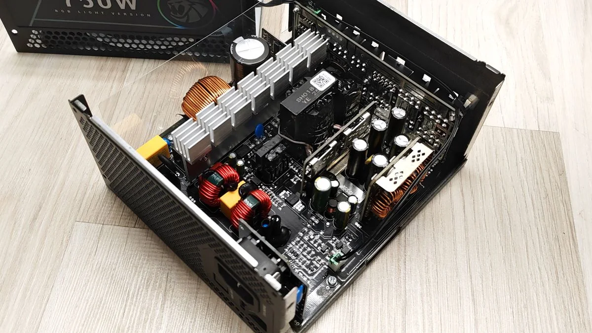 Gamemax RGB PRO 750G