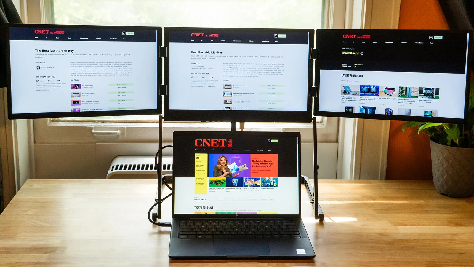Aura Triple 15.6 Aero Pro Max Review: Flawed Screens and a Dangerous Stand