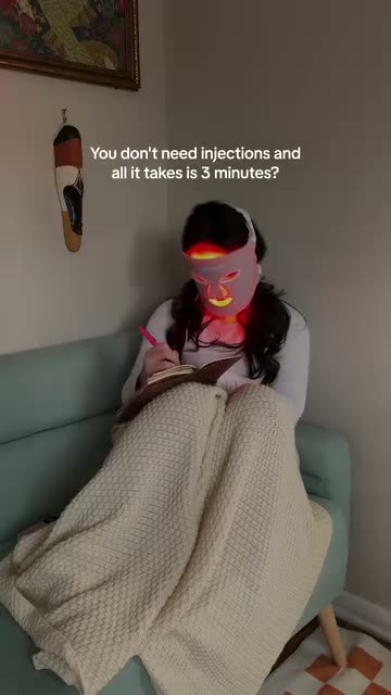 Solawave ad