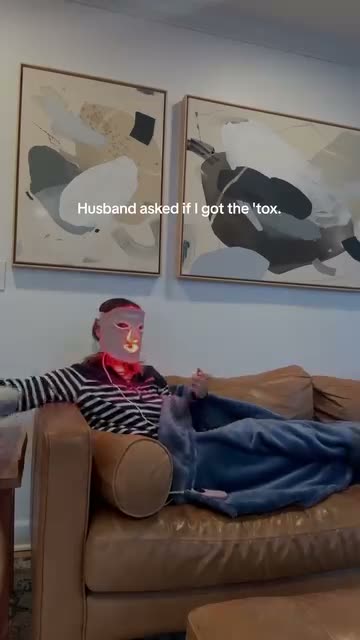 Solawave ad