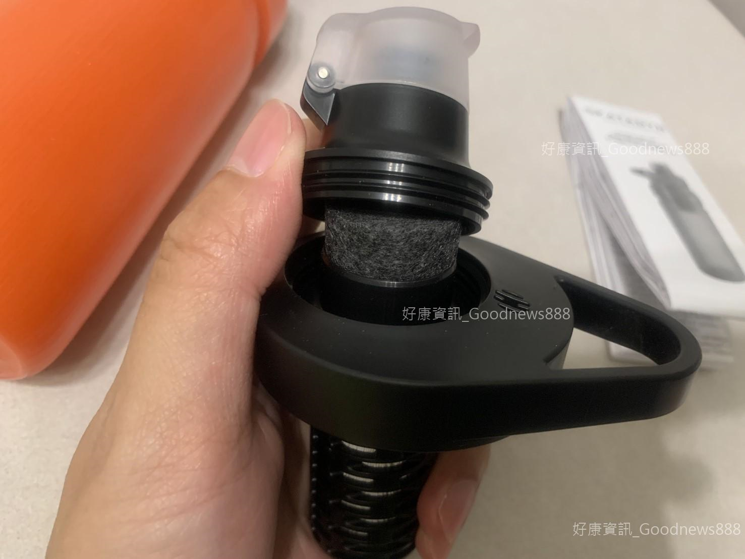 拆卸濾芯與吸嘴