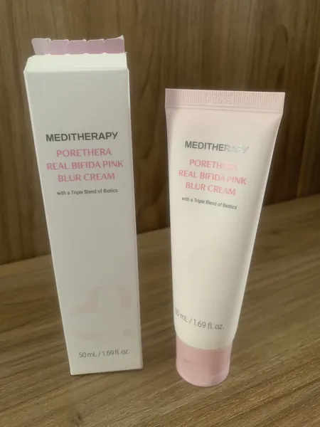 Meditherapy 綠淨光粉紅素顏霜 Hero