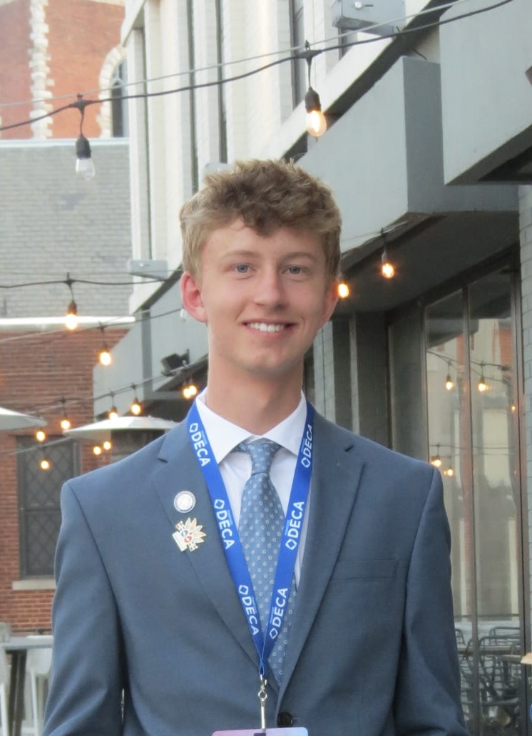 Eli Lewis