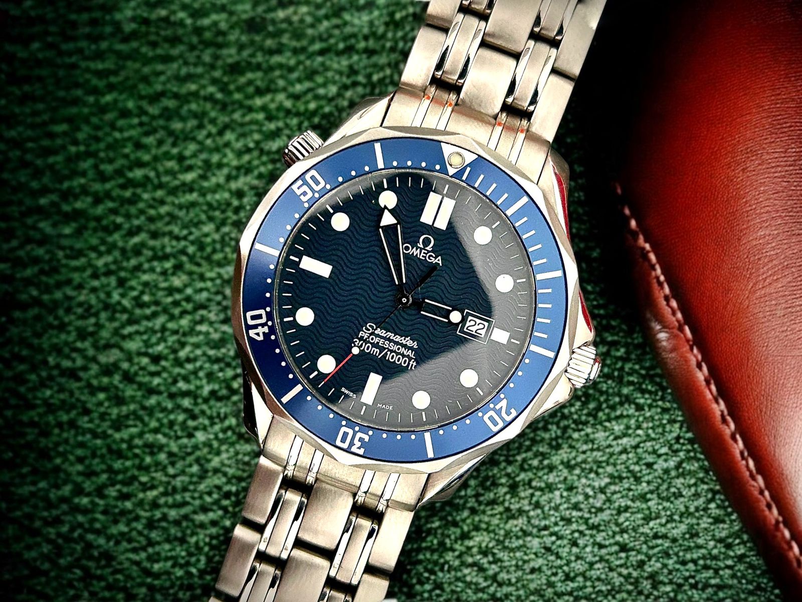 Omega Seamaster con esfera azul
