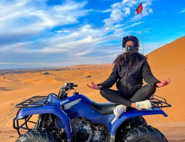 Sosta panoramica in quad tra le dune del Sahara