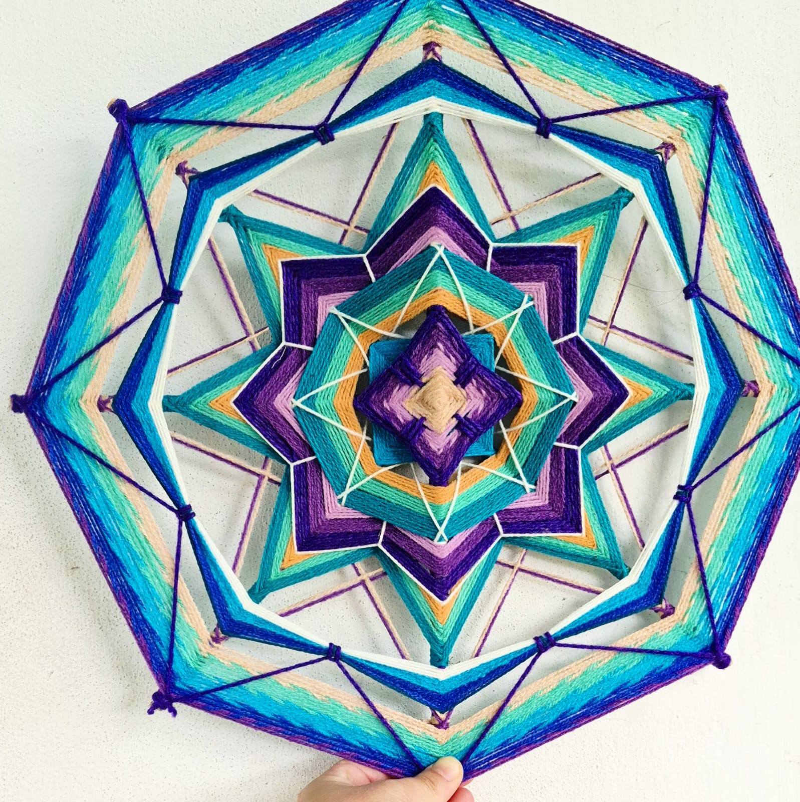 Mandala tejido de Inlakech Arte Sano