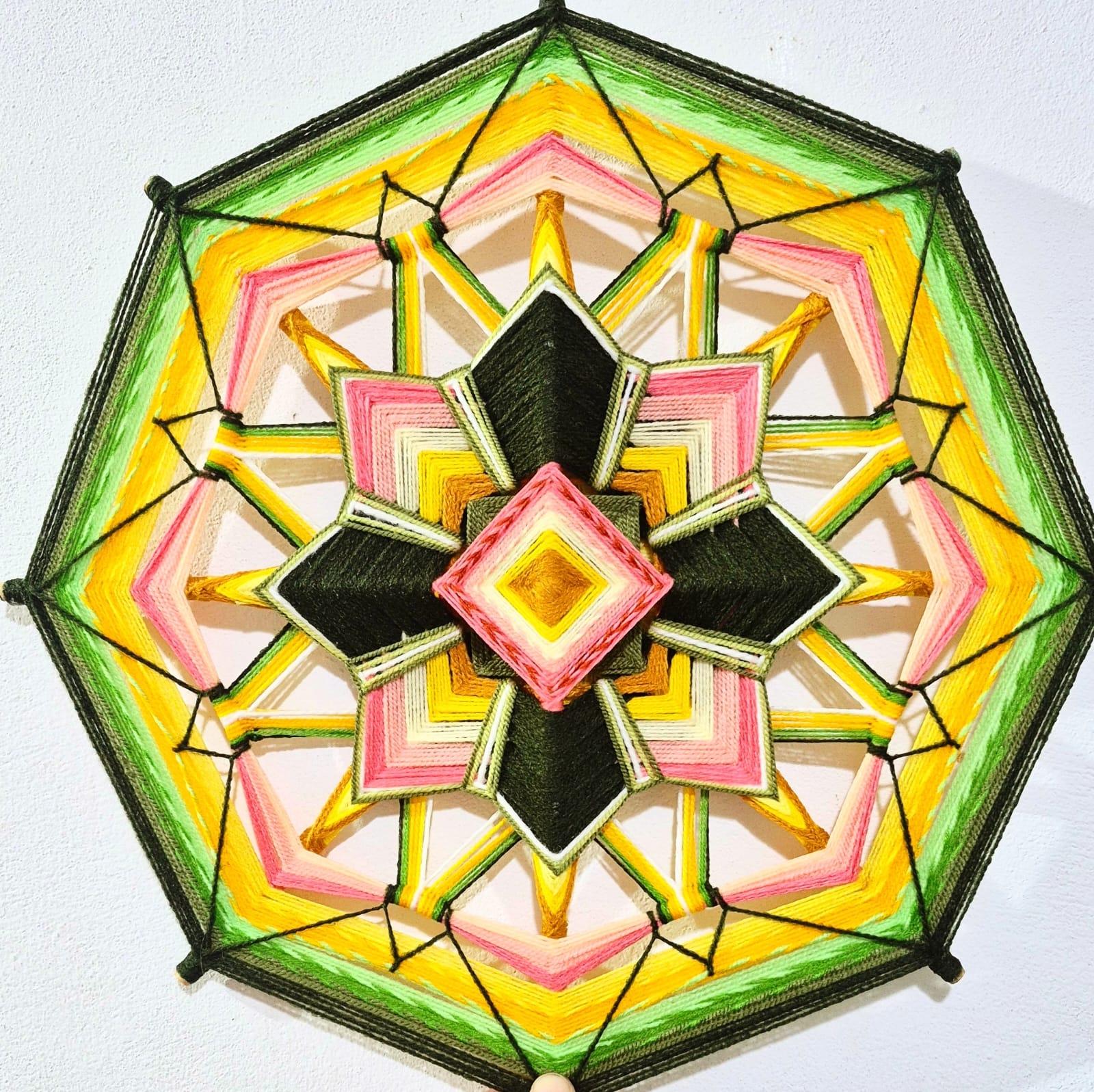 Mandala tejido de Inlakech Arte Sano