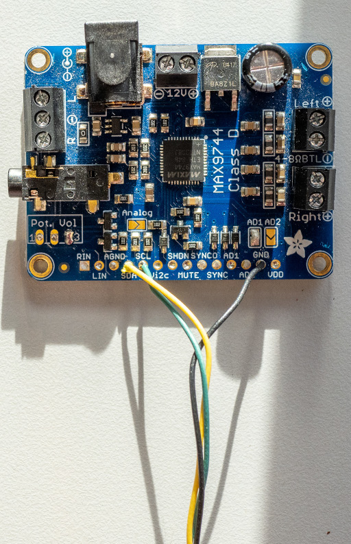 amplifier-twist.jpg