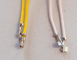 power-switch-crimps.jpg