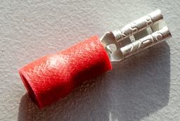 small-blade-connector.jpg