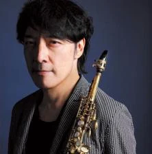 アルトサックスの太田剣