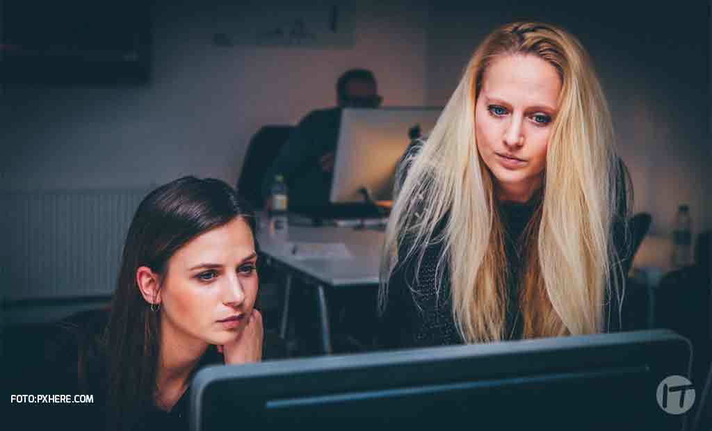 Las mujeres pertenecen a todos los lugares donde se toman decisiones de ciberseguridad