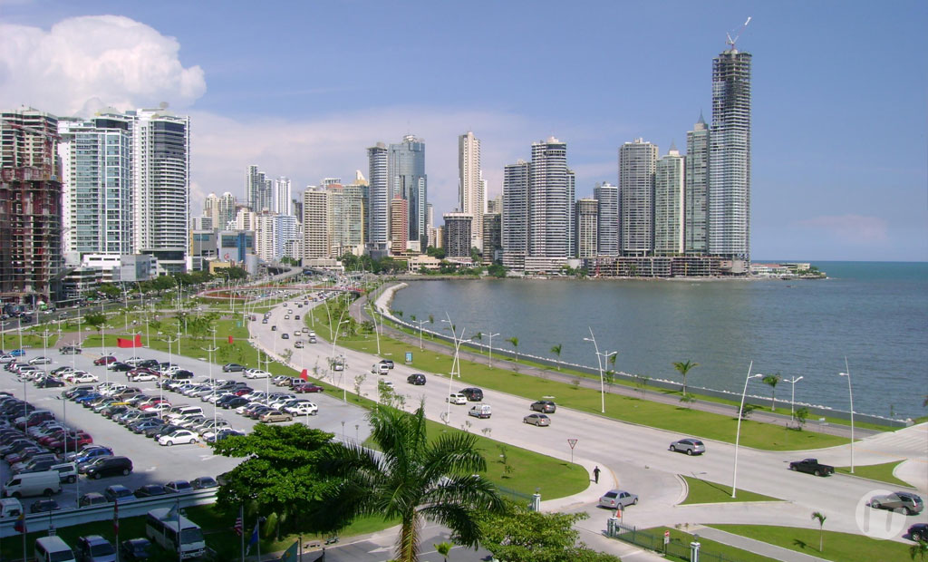 Iluminación conectada IoT de Signify Interact y la iluminación solar hacen de Panamá Viejo la primera ciudad inteligente  de Centroamérica