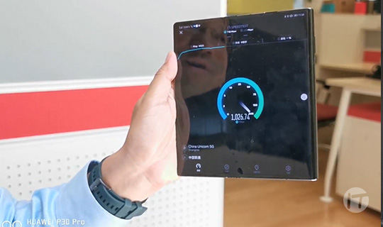Huawei publica video de prueba de velocidad en una red 5G con un HUAWEI Mate X, su smartphone plegable 5G