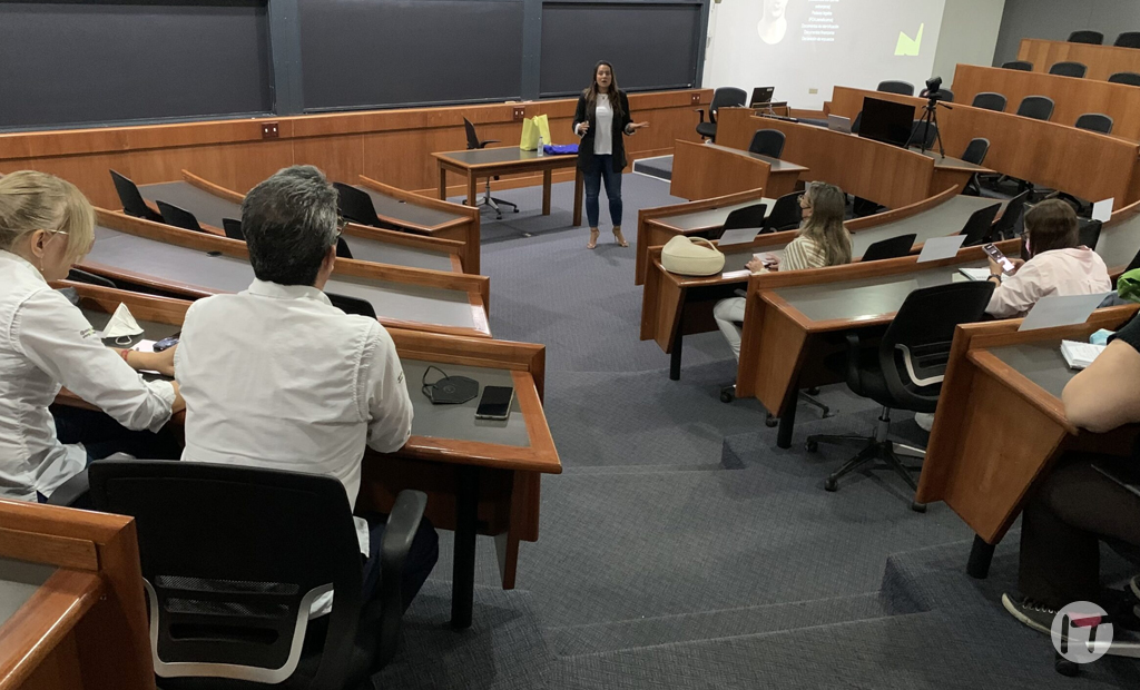 130 nuevos estudiantes de postgrados IESA se preparan para la Venezuela que viene