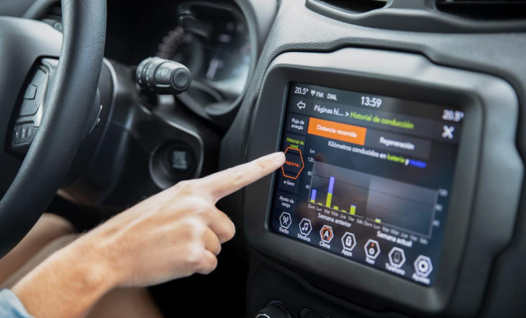 Kaspersky detecta primer malware diseñado para atacar las pantallas inteligentes de los carros