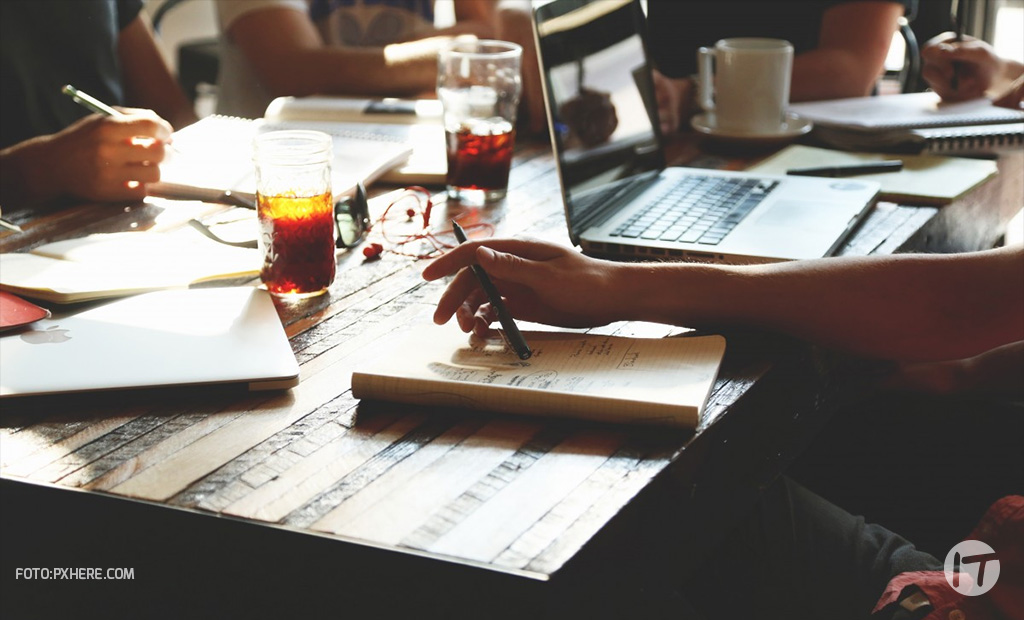 la IA, los activos digitales y la experiencia digital redefinen el negocio