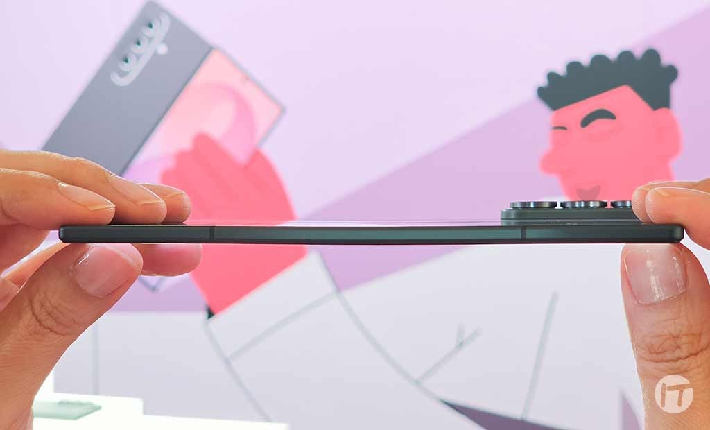 La ingeniería detrás de un Galaxy Z Fold más delgado y ligero