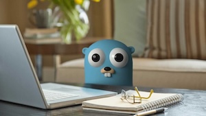 mascota de golang estudiando