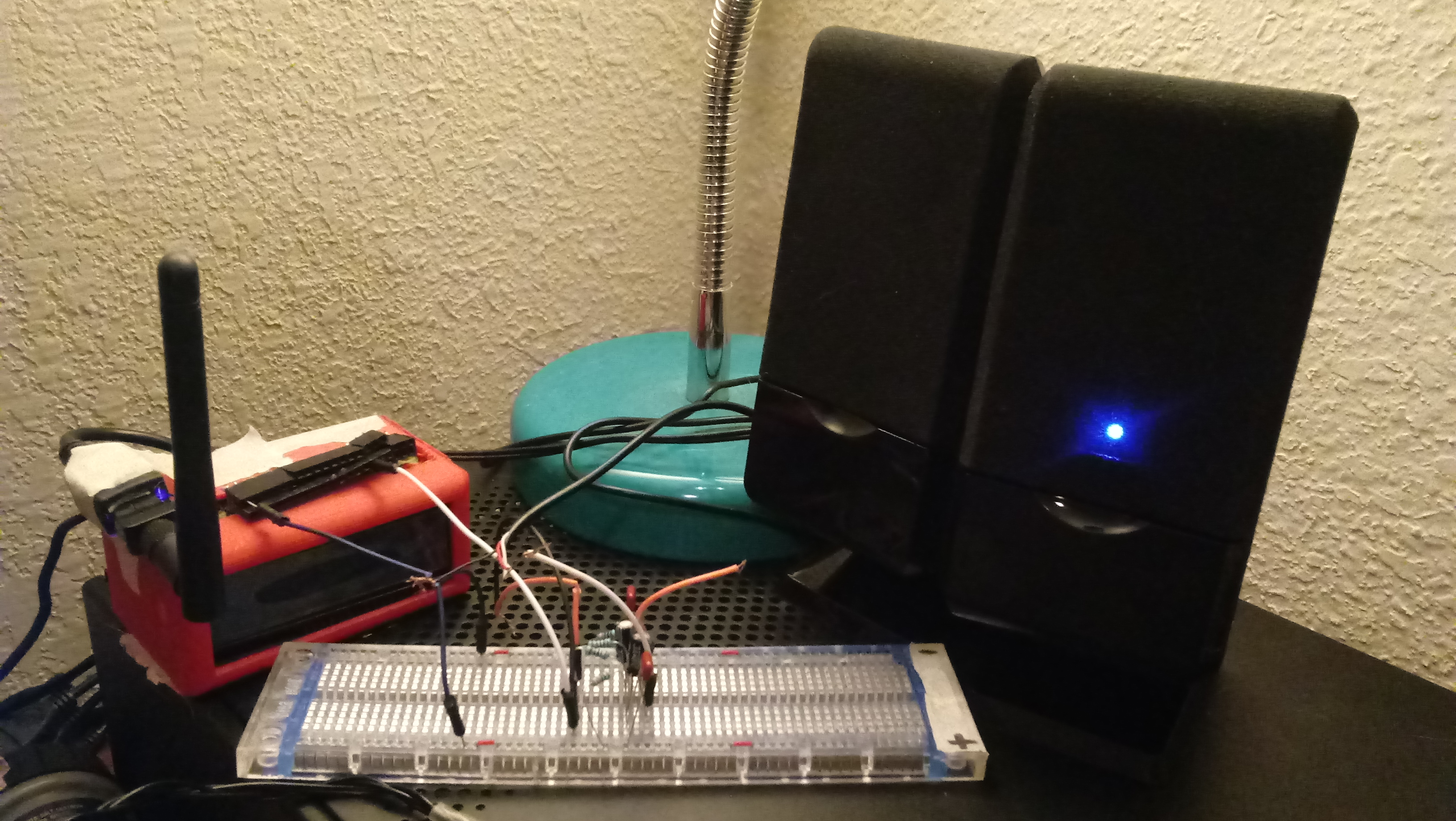 Raspberry Pi Zero with PWM Audio Output through GPIO pin 13, mono parallel wired
