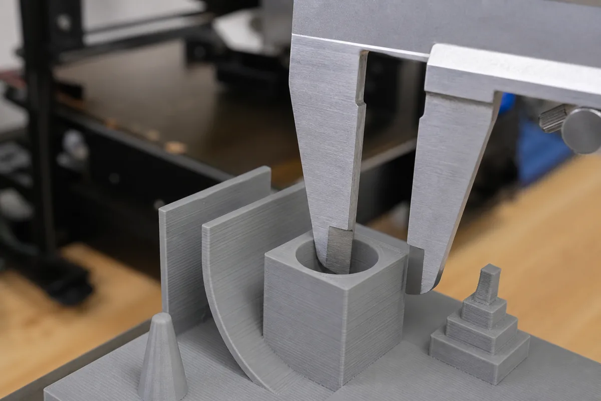 3D프린터운용기능사 criteria_closeup real photo 3