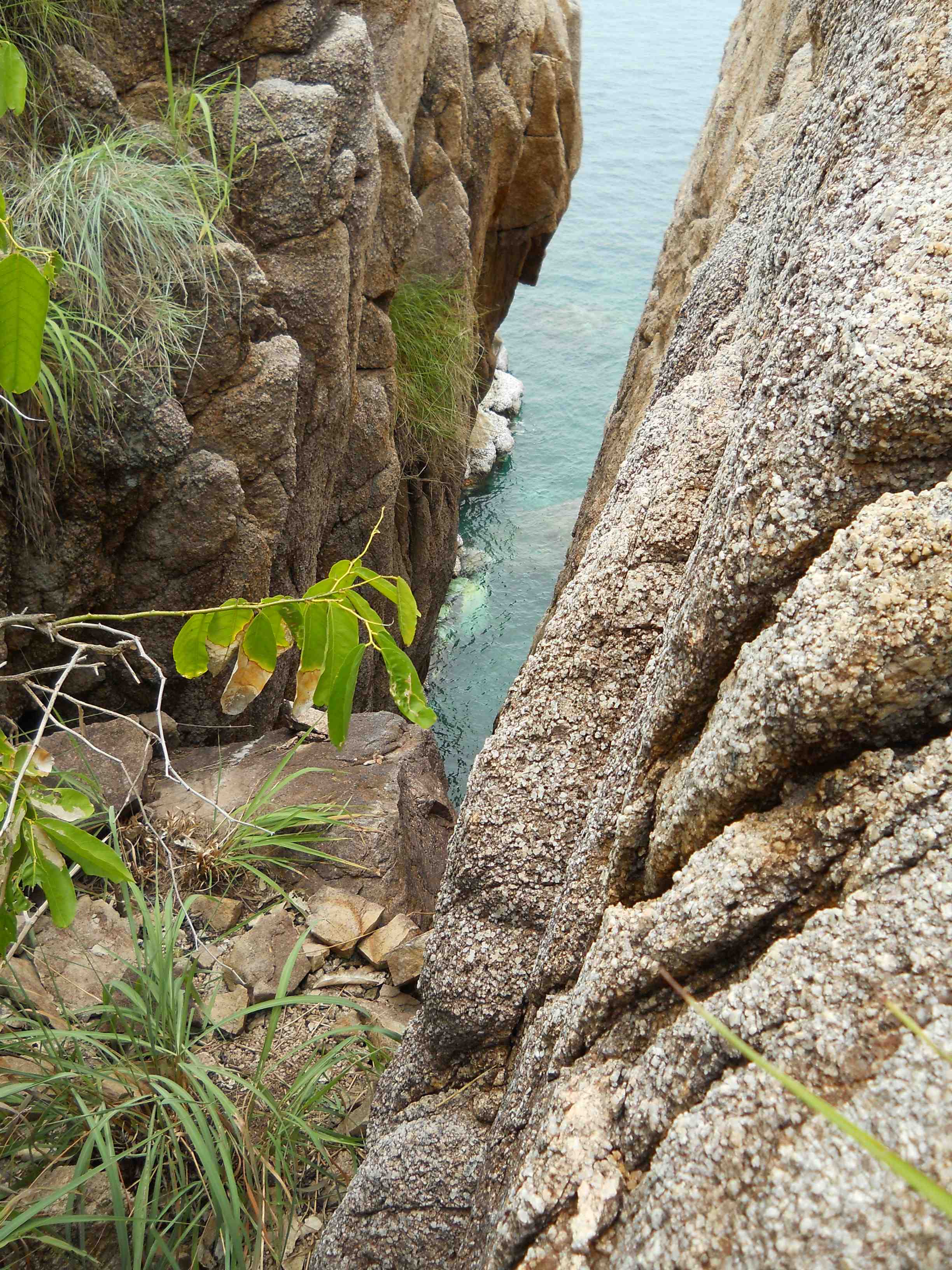 Climb around ravine