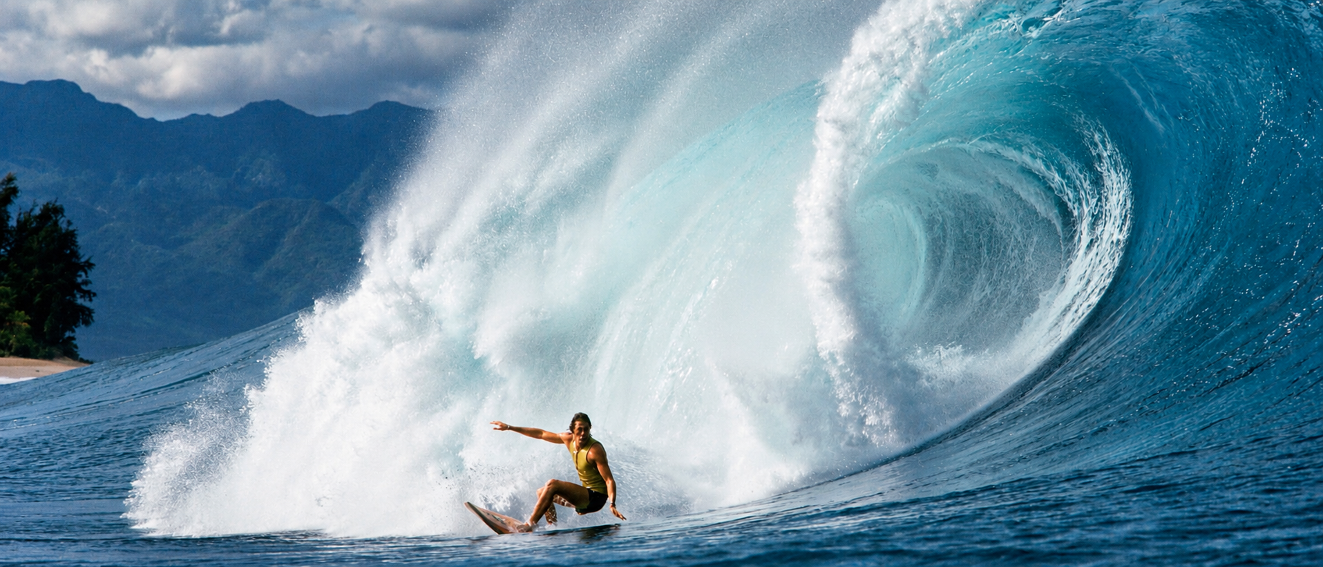 SHAUN TOMSON — 4