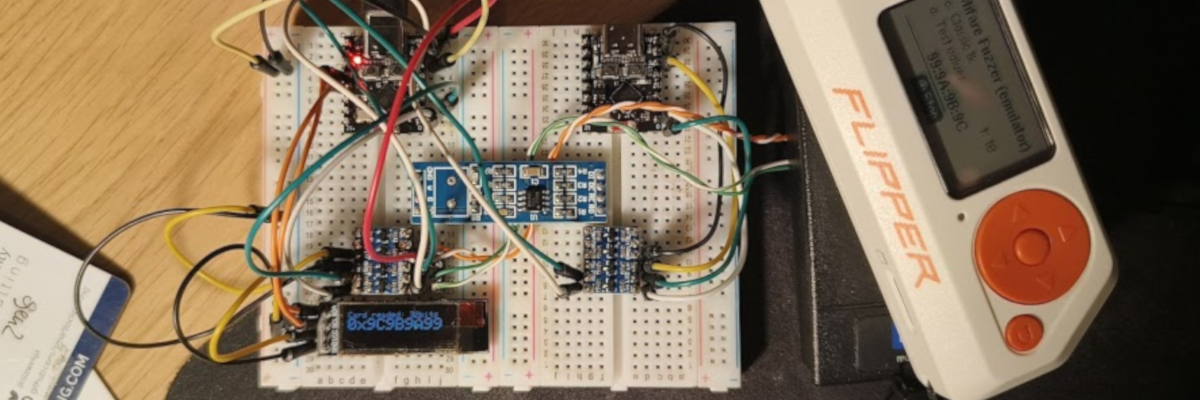the device revision 0.0 placed on the back side of a small RFID reader