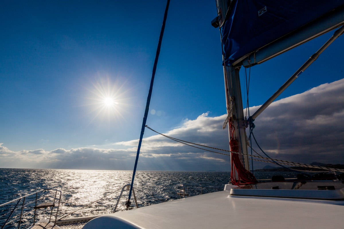 Grande Bleu yacht interior lounge
