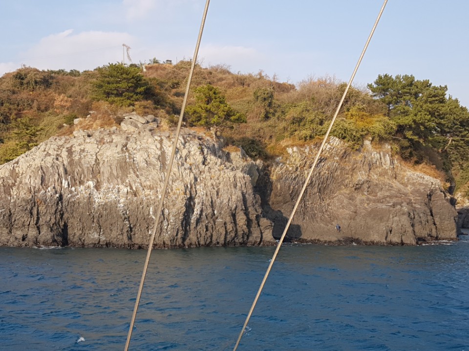 Grande Bleu Jeju sunset sailing