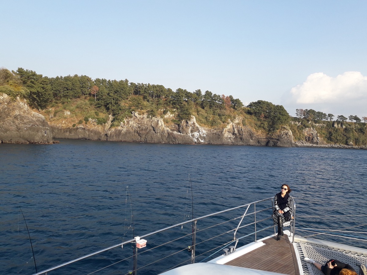 Grande Bleu Jeju sunset sailing