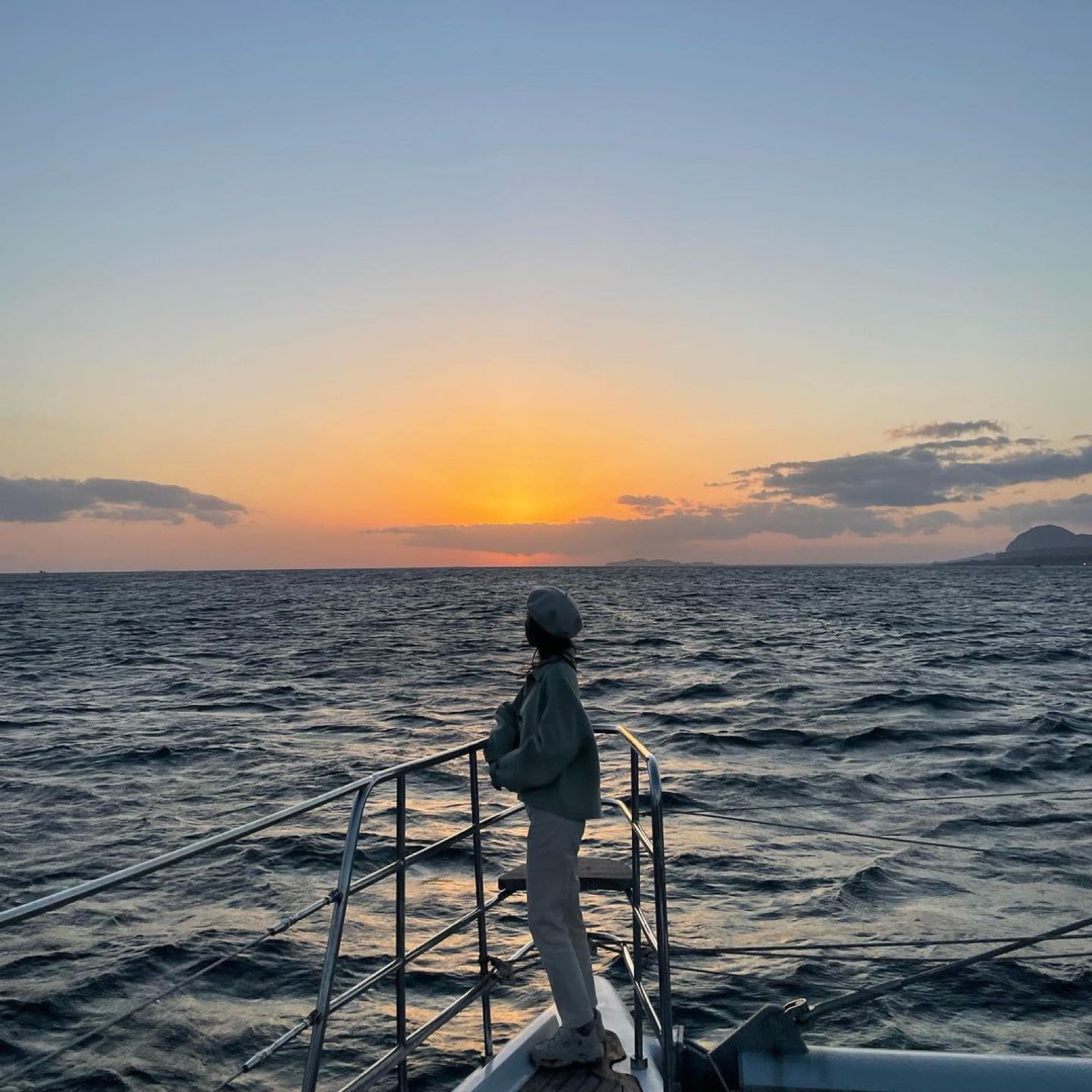 Traveler on Jeju sunset yacht