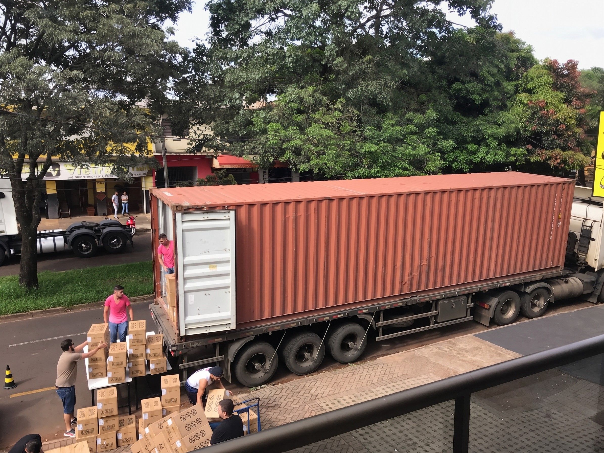 Container de importa��o Print Loja - volume e escala