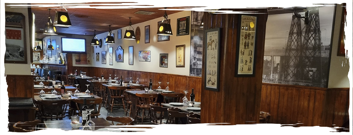 Interior del restaurante Gordon 10 en Cánovas, Valencia